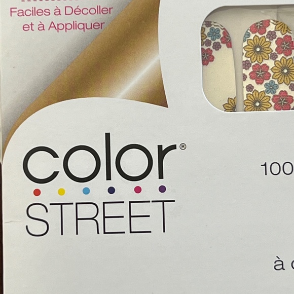 Color Street LOVE YA BUNCHES Overstock - Picture 3 of 5